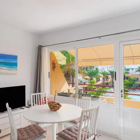 Hola Bent Pool And Terrace Irent Fuerteventura Apartment Corralejo Exterior photo