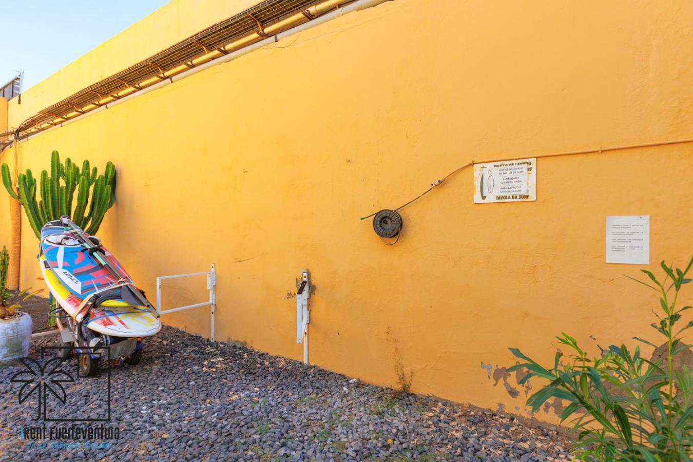 Hola Bent Pool And Terrace Irent Fuerteventura